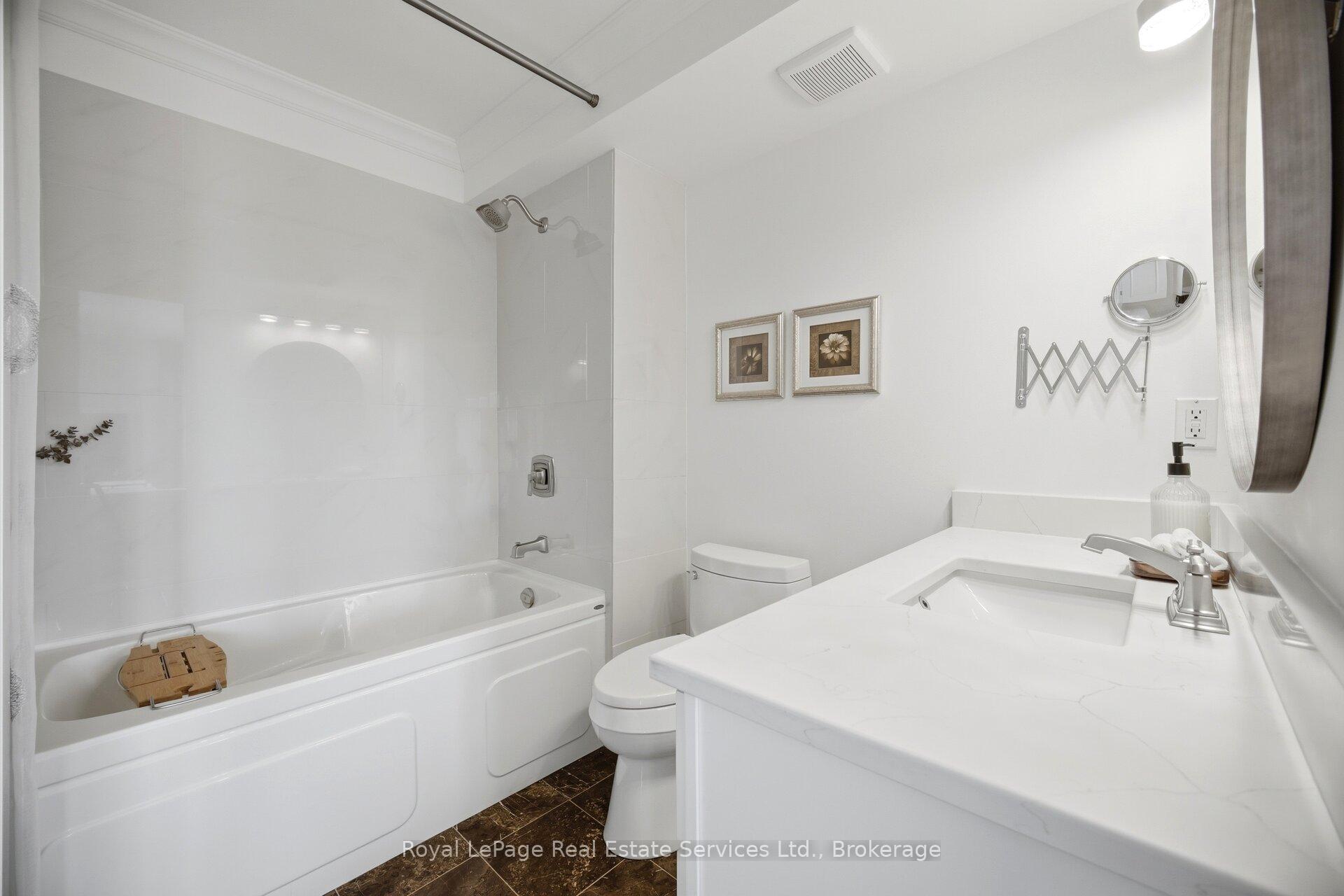 1201 North Shore Boulevard E 1001