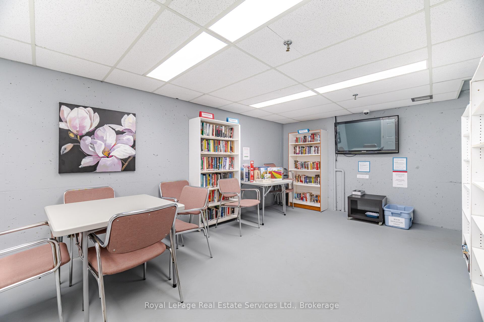 1201 North Shore Boulevard E 1001