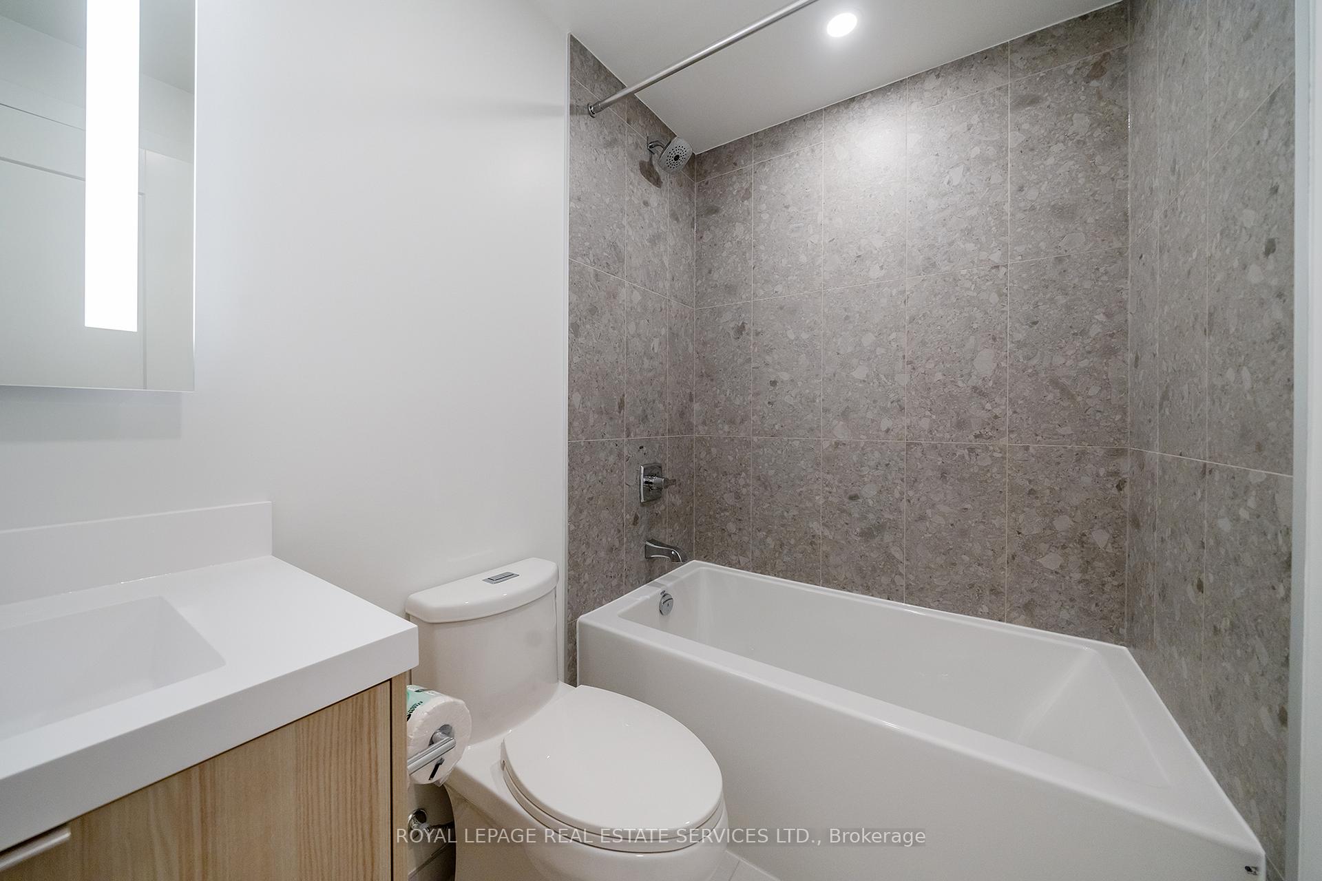 60 Central Park Road Way 1207
