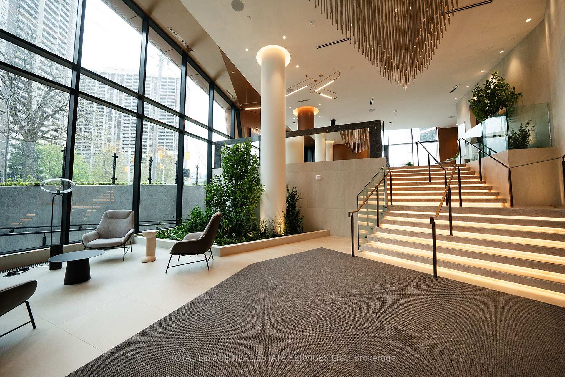 60 Central Park Road Way 1207