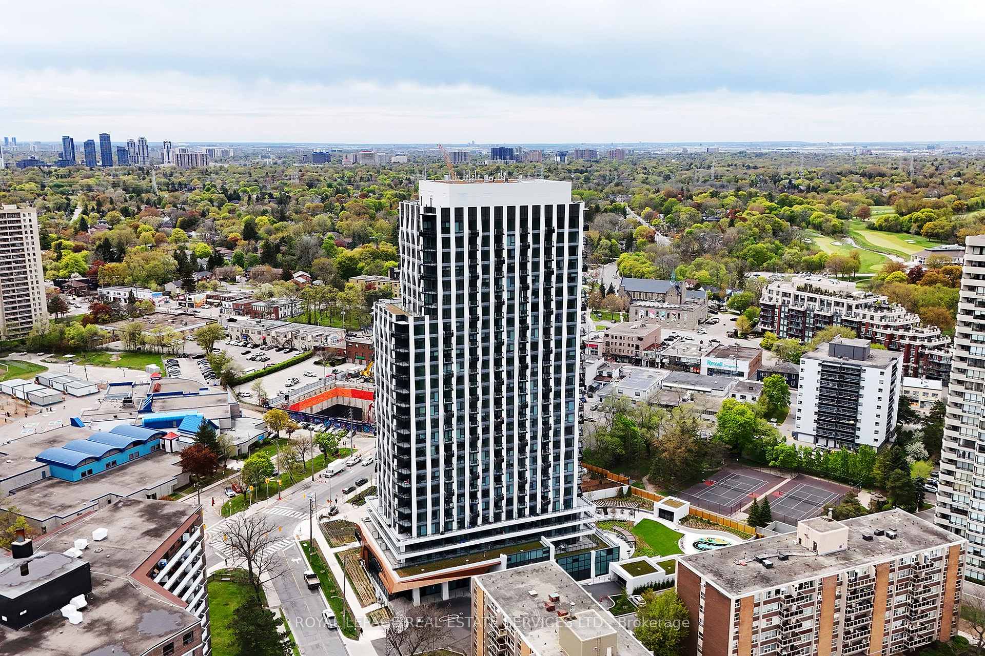 60 Central Park Road Way 1207