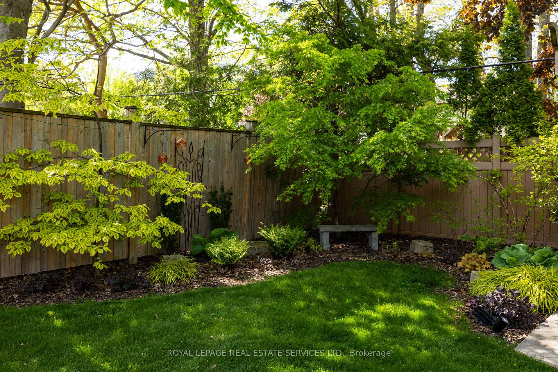 23 Glenmanor Drive