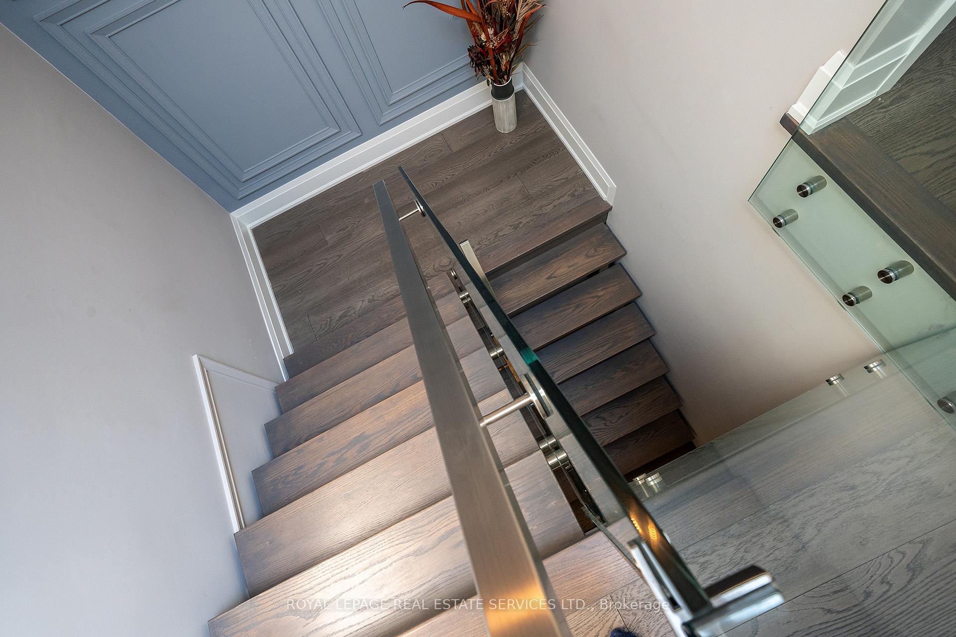 25A Tecumseth Avenue