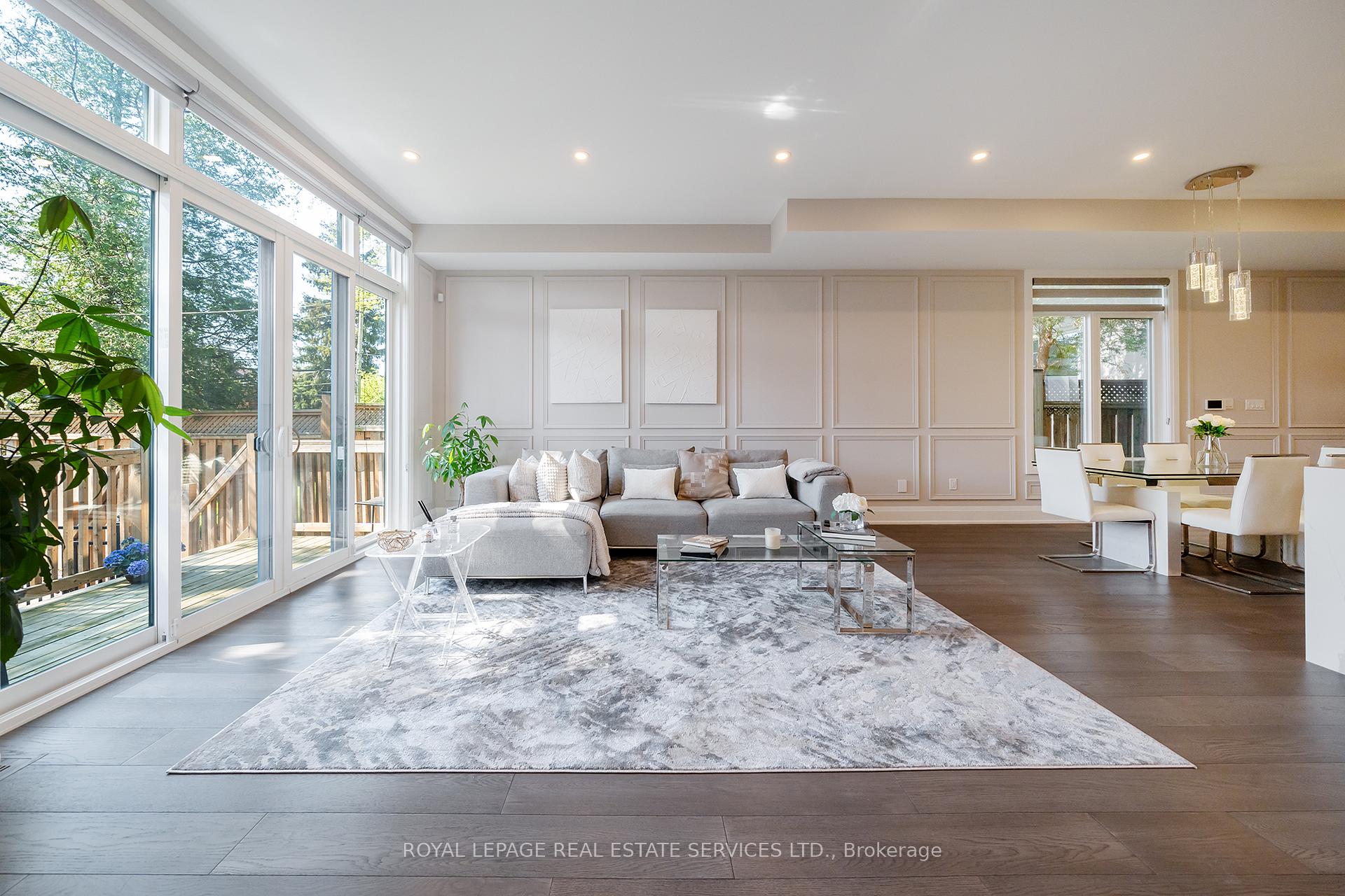 25A Tecumseth Avenue
