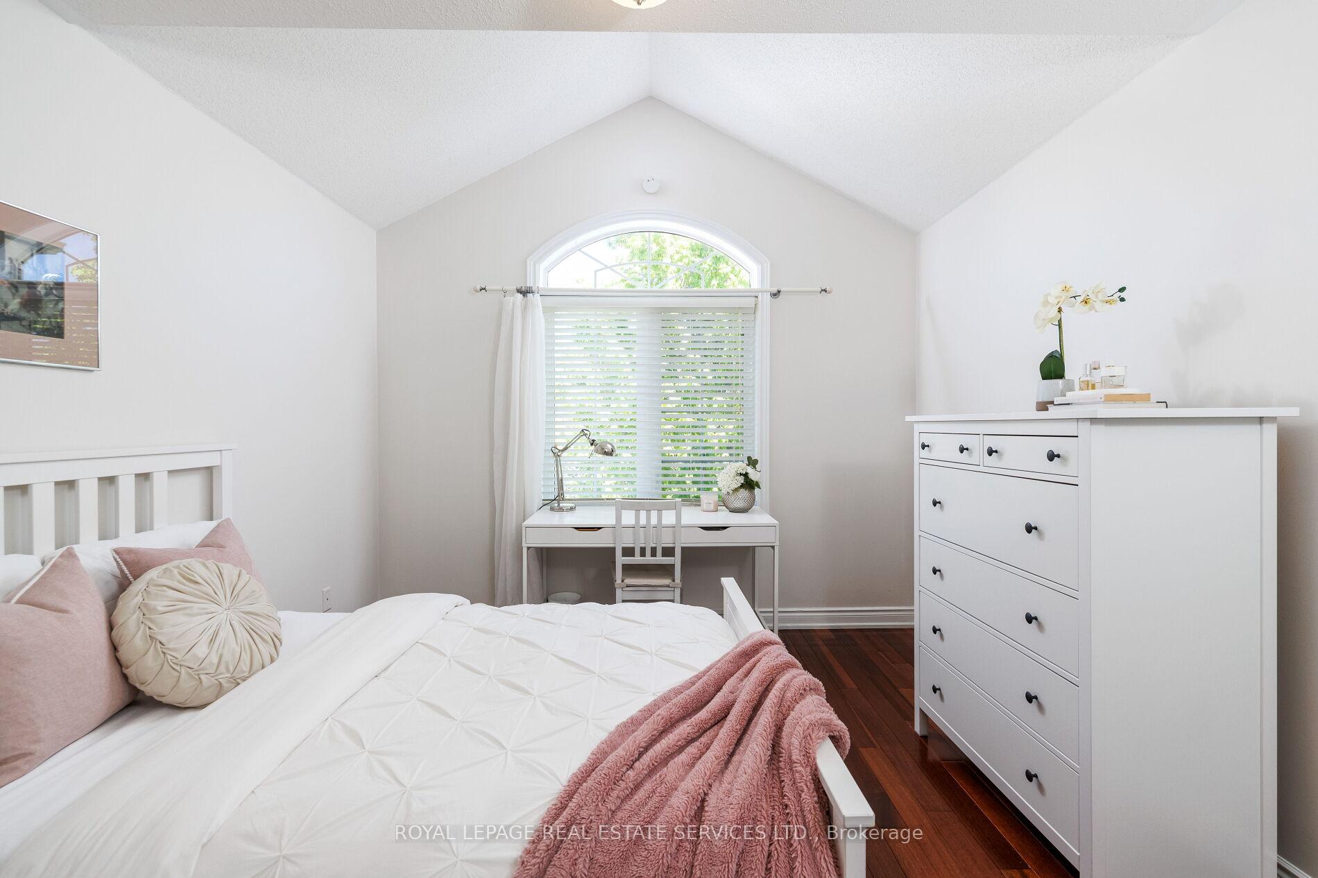 147 Innville Crescent