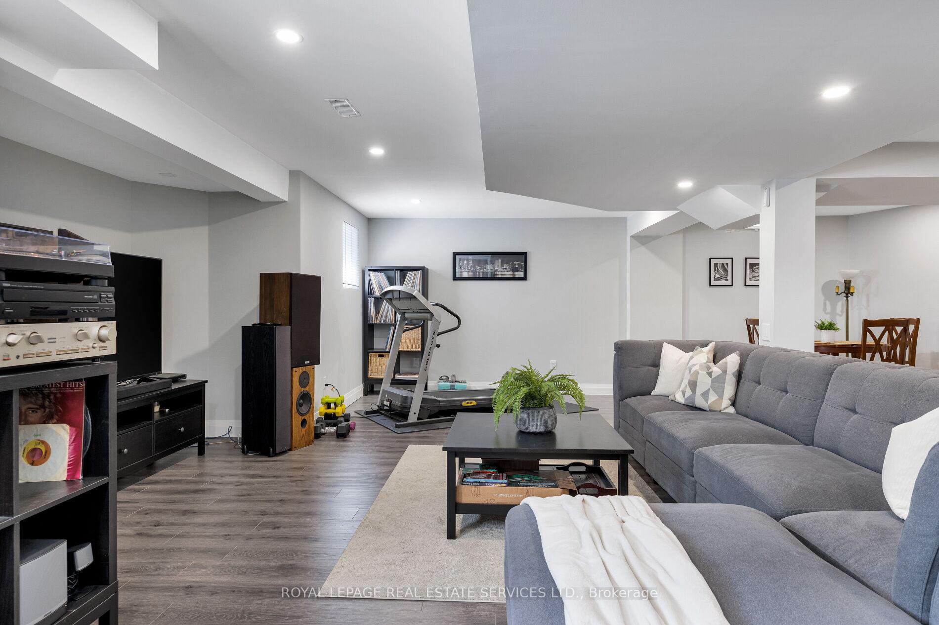147 Innville Crescent