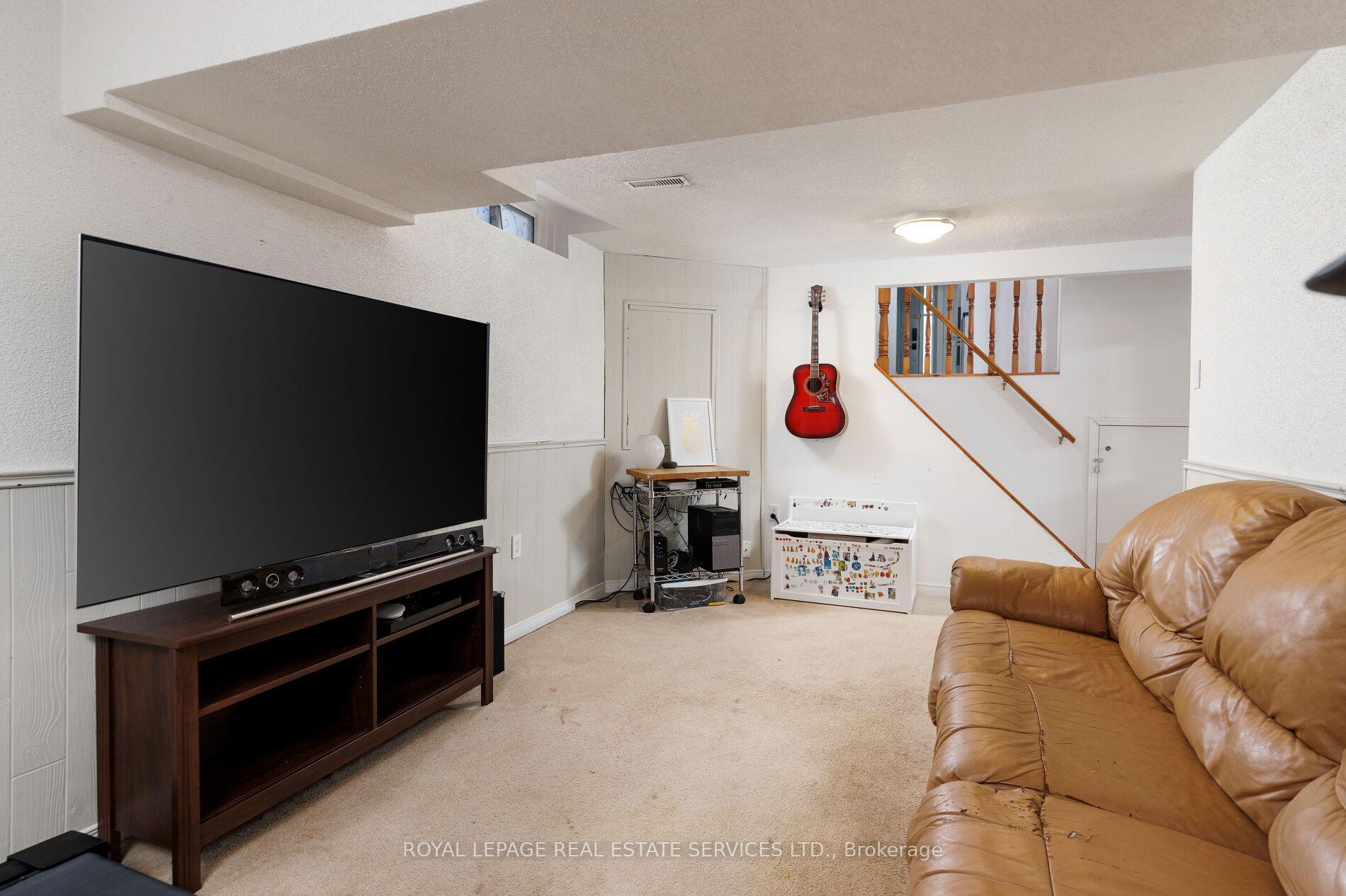 2358 Holyhead Drive