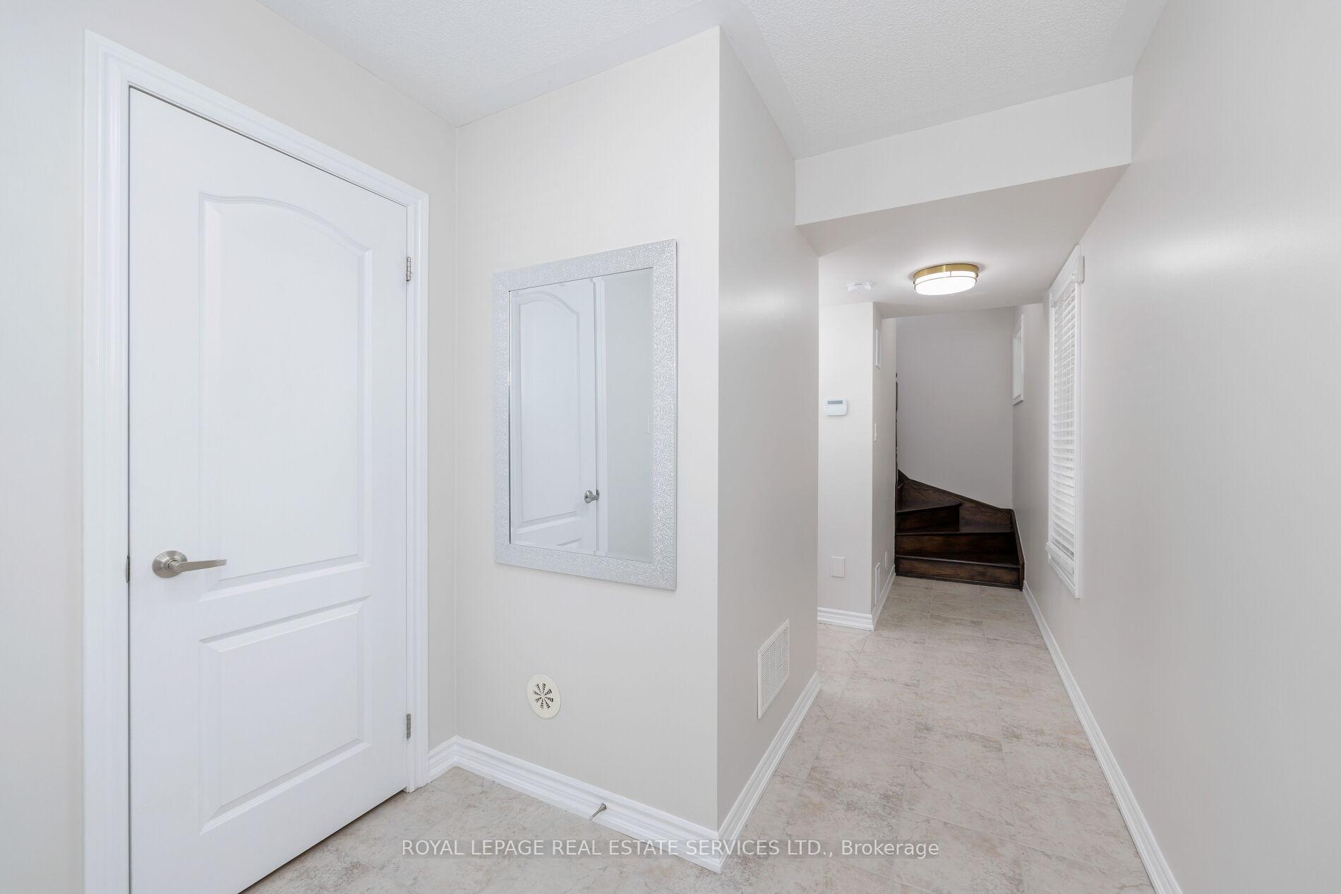 2425 Greenwich Drive