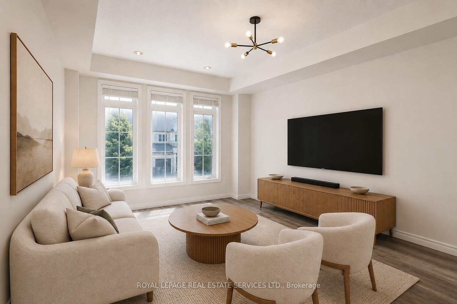 2425 Greenwich Drive