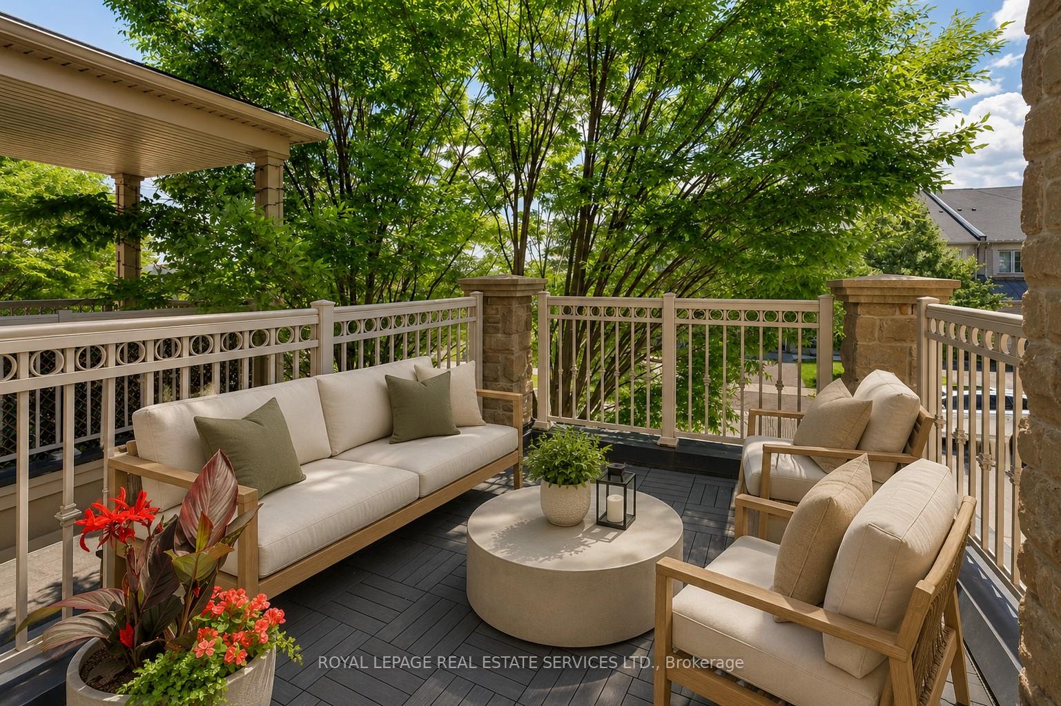 2425 Greenwich Drive
