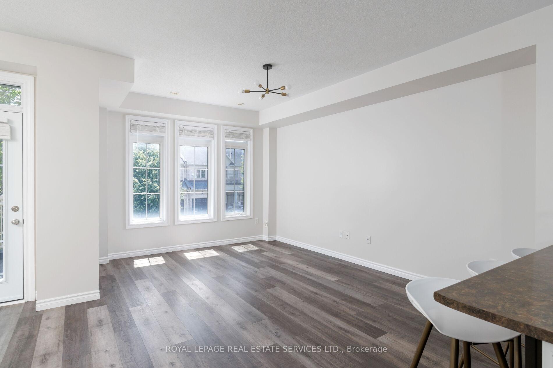 2425 Greenwich Drive