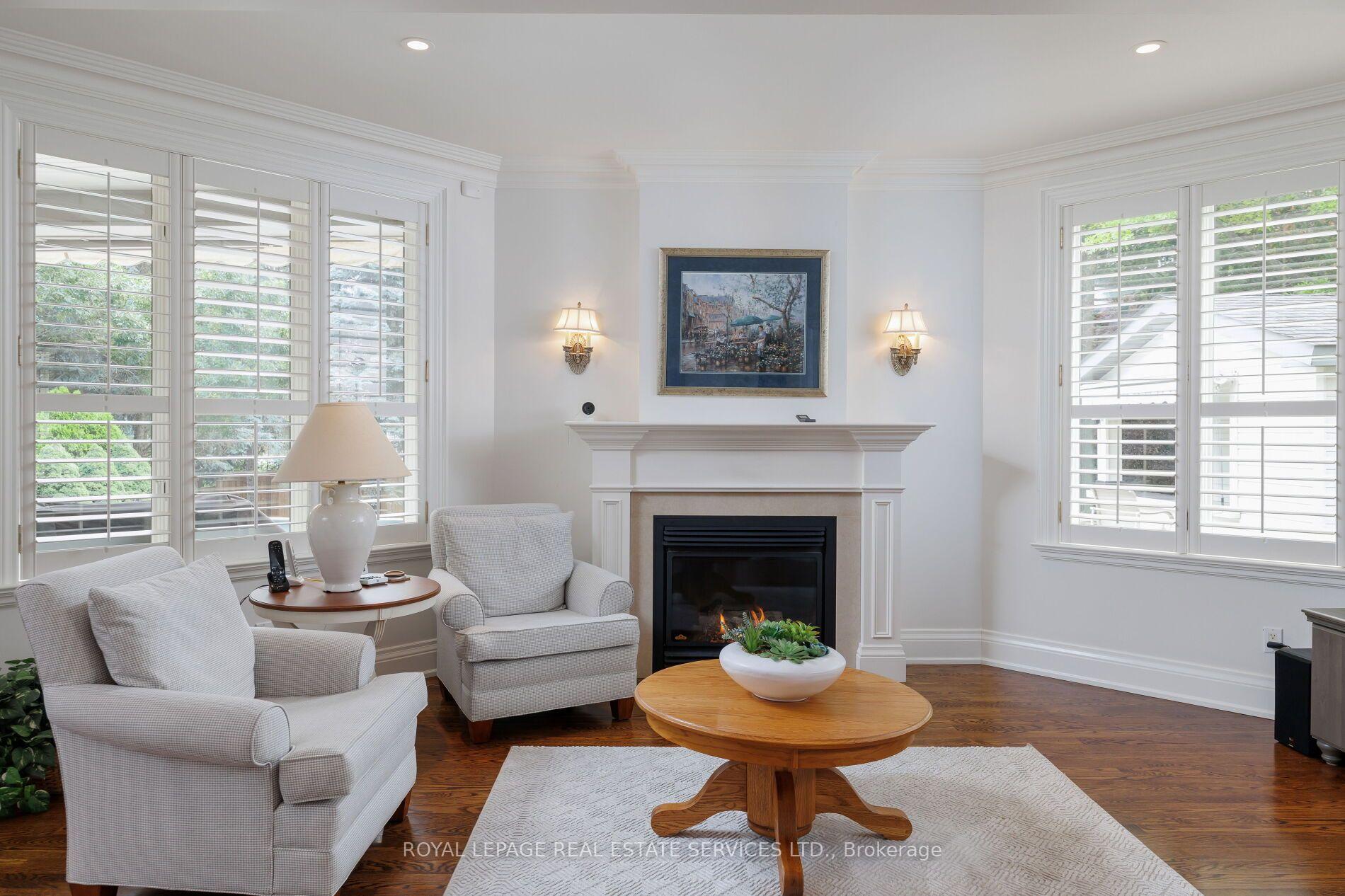 70 Shorewood Place