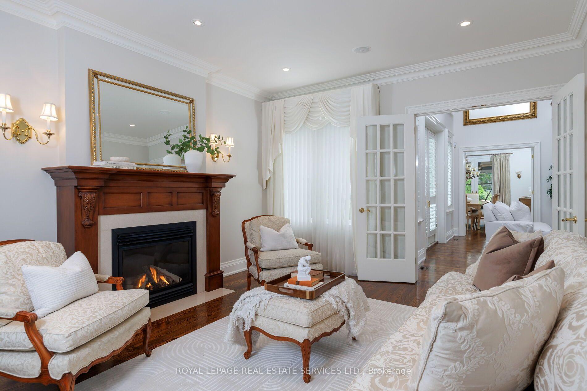 70 Shorewood Place