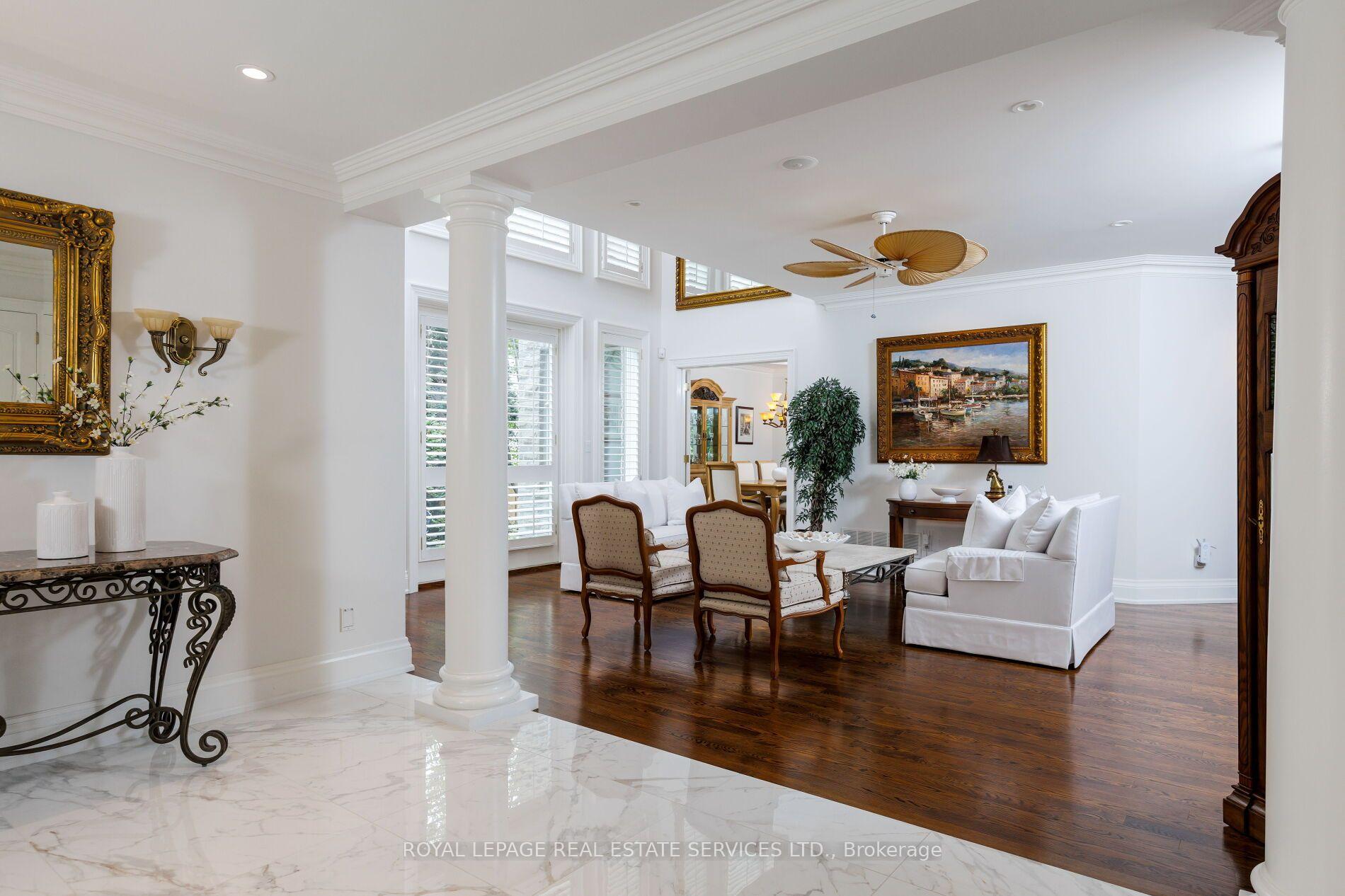 70 Shorewood Place