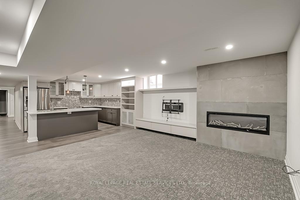 2596 North Ridge Trail