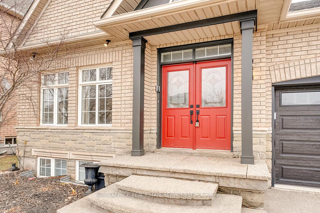 2596 North Ridge Trail