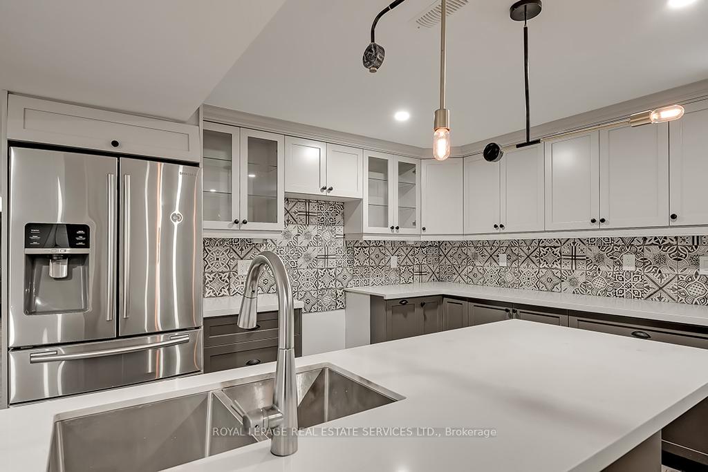 2596 North Ridge Trail