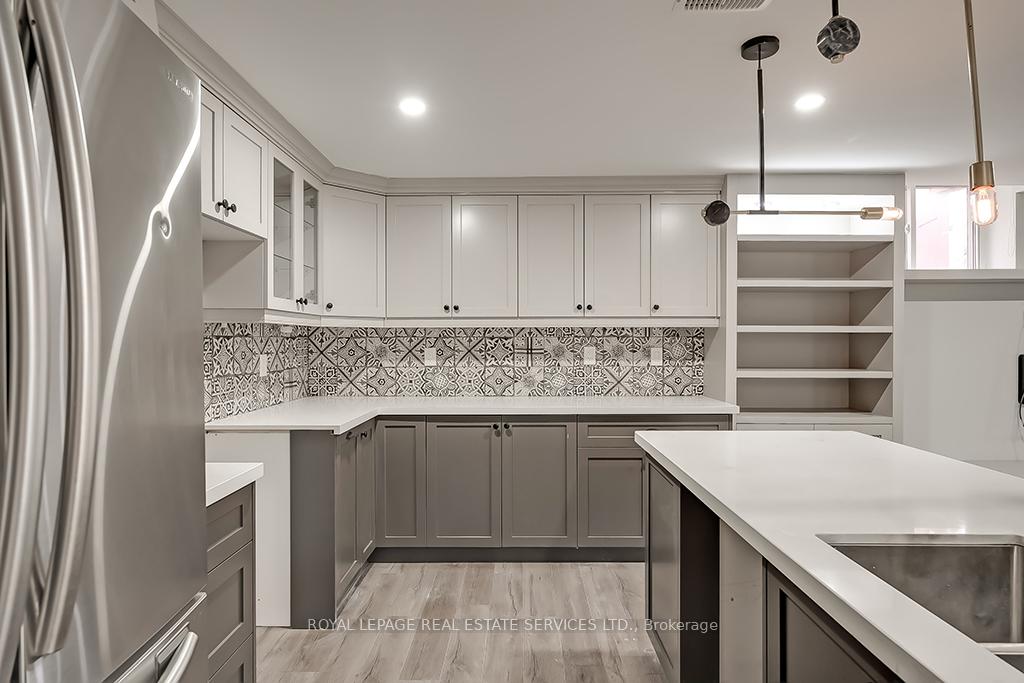 2596 North Ridge Trail