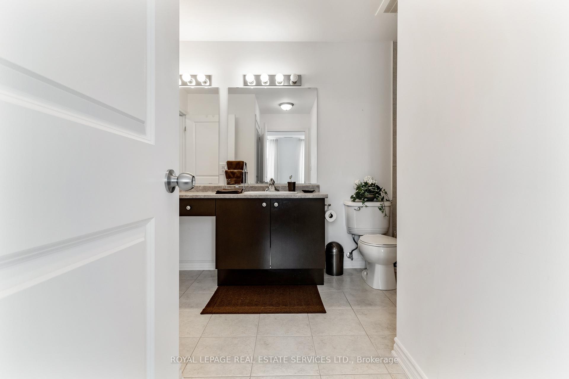 5327 Upper Middle Road 404