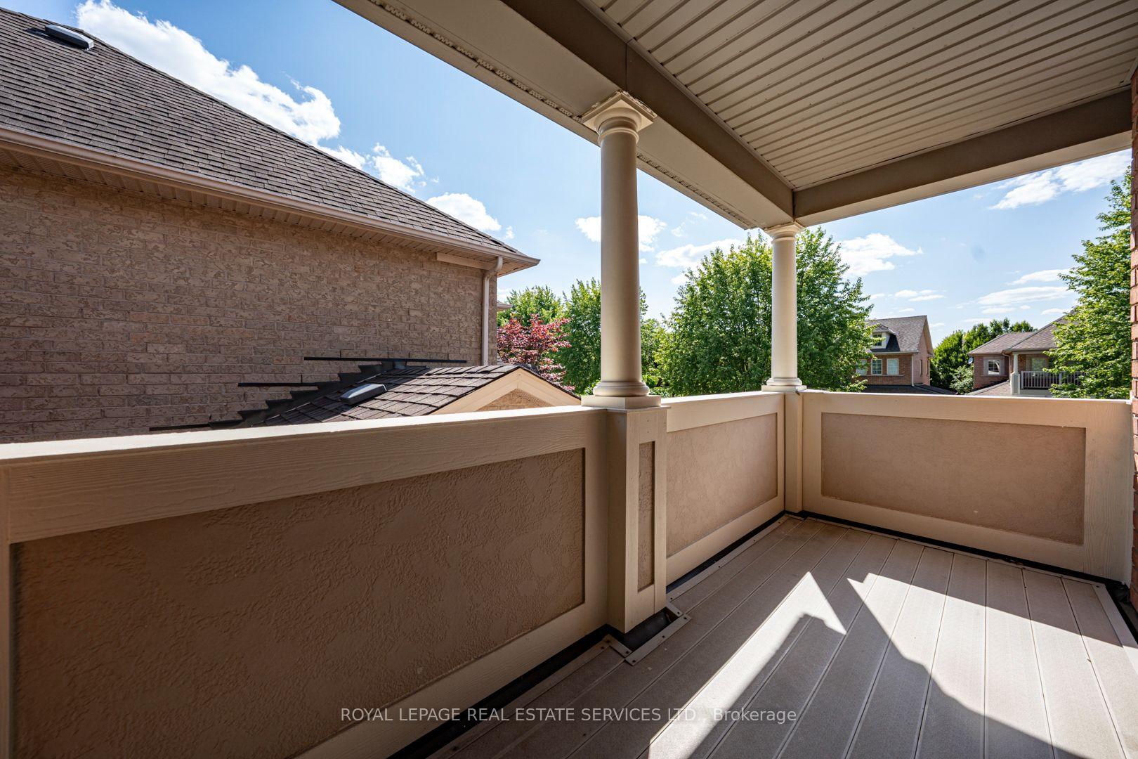 3368 Raspberry Bush Trail