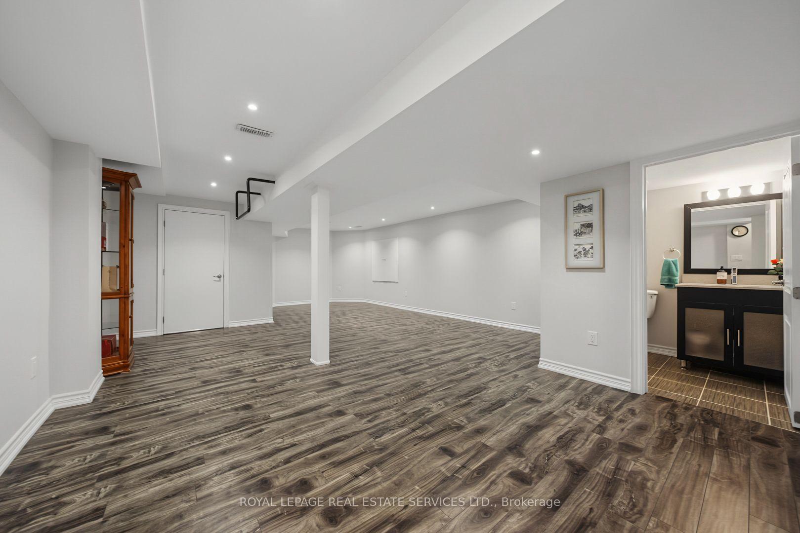 3368 Raspberry Bush Trail