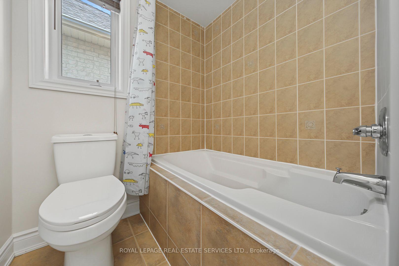 3368 Raspberry Bush Trail