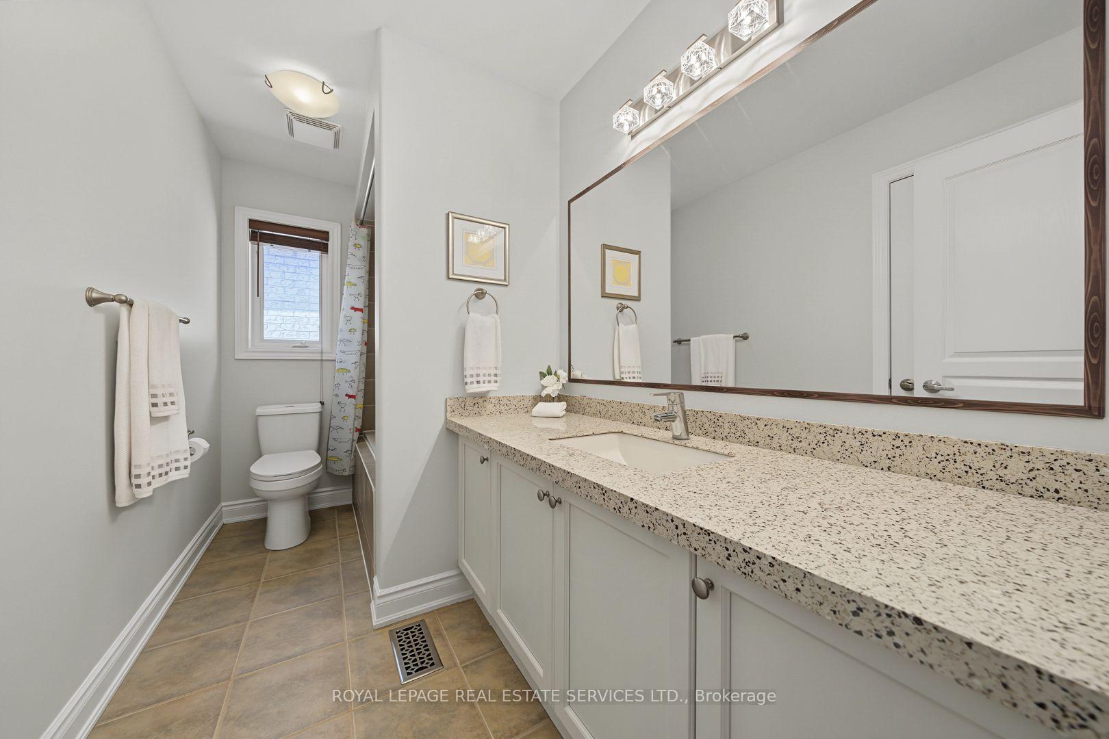 3368 Raspberry Bush Trail