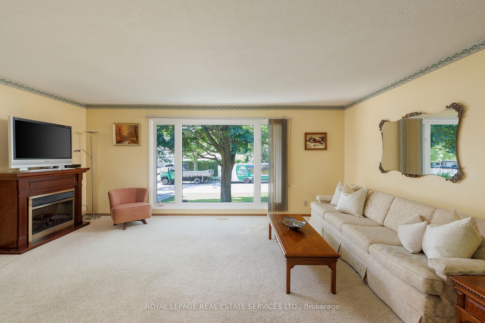 18 Osborne Crescent