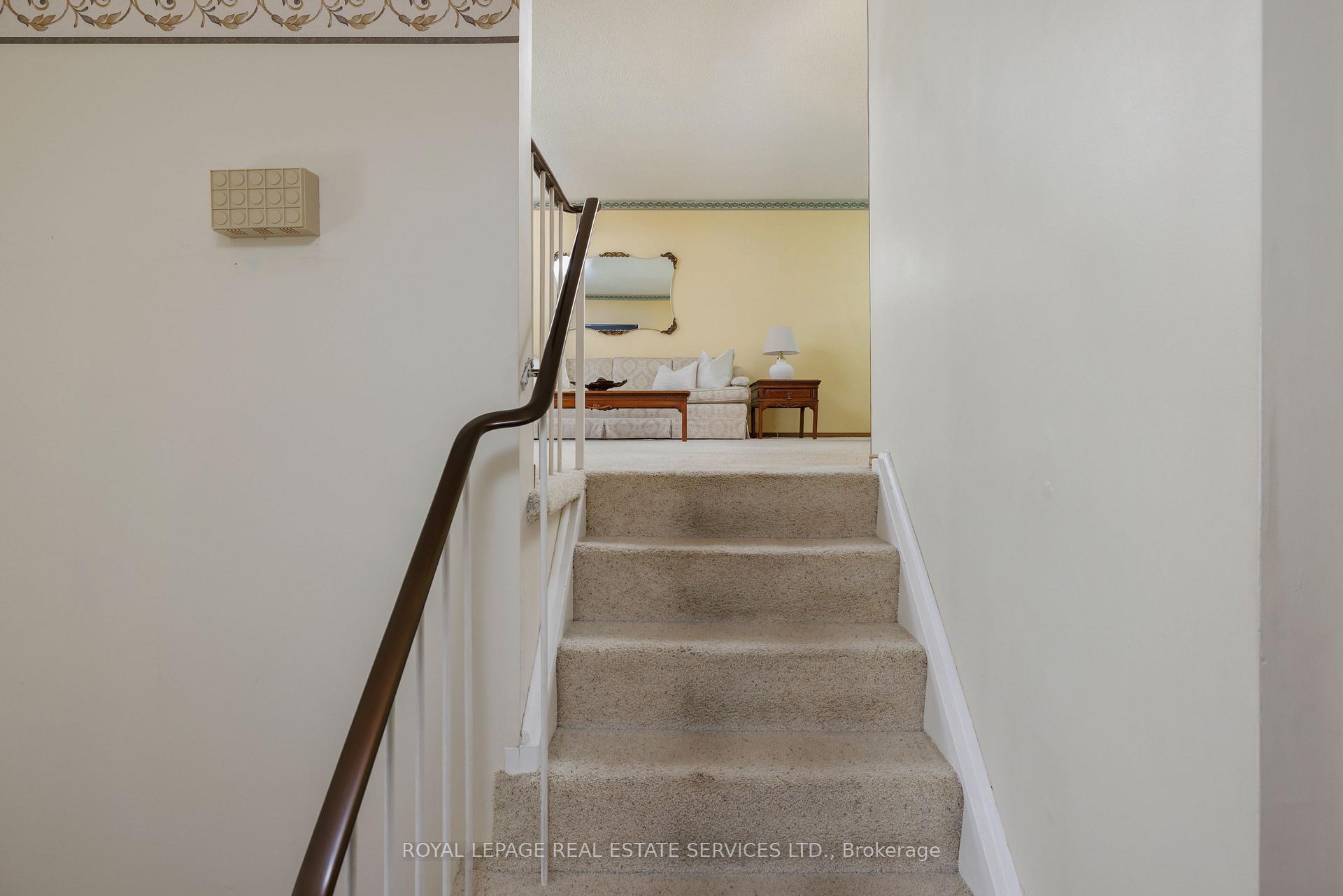 18 Osborne Crescent