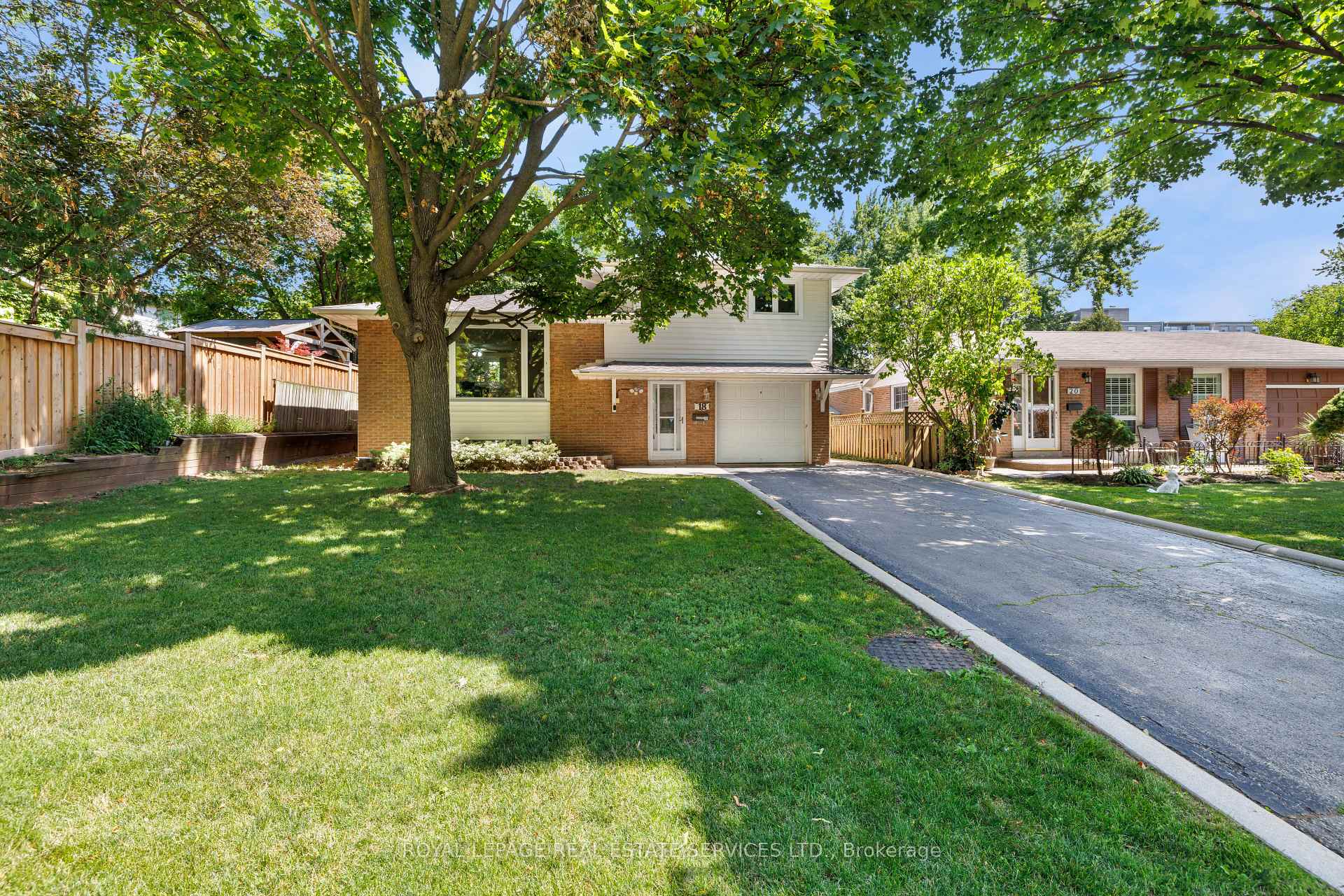 18 Osborne Crescent