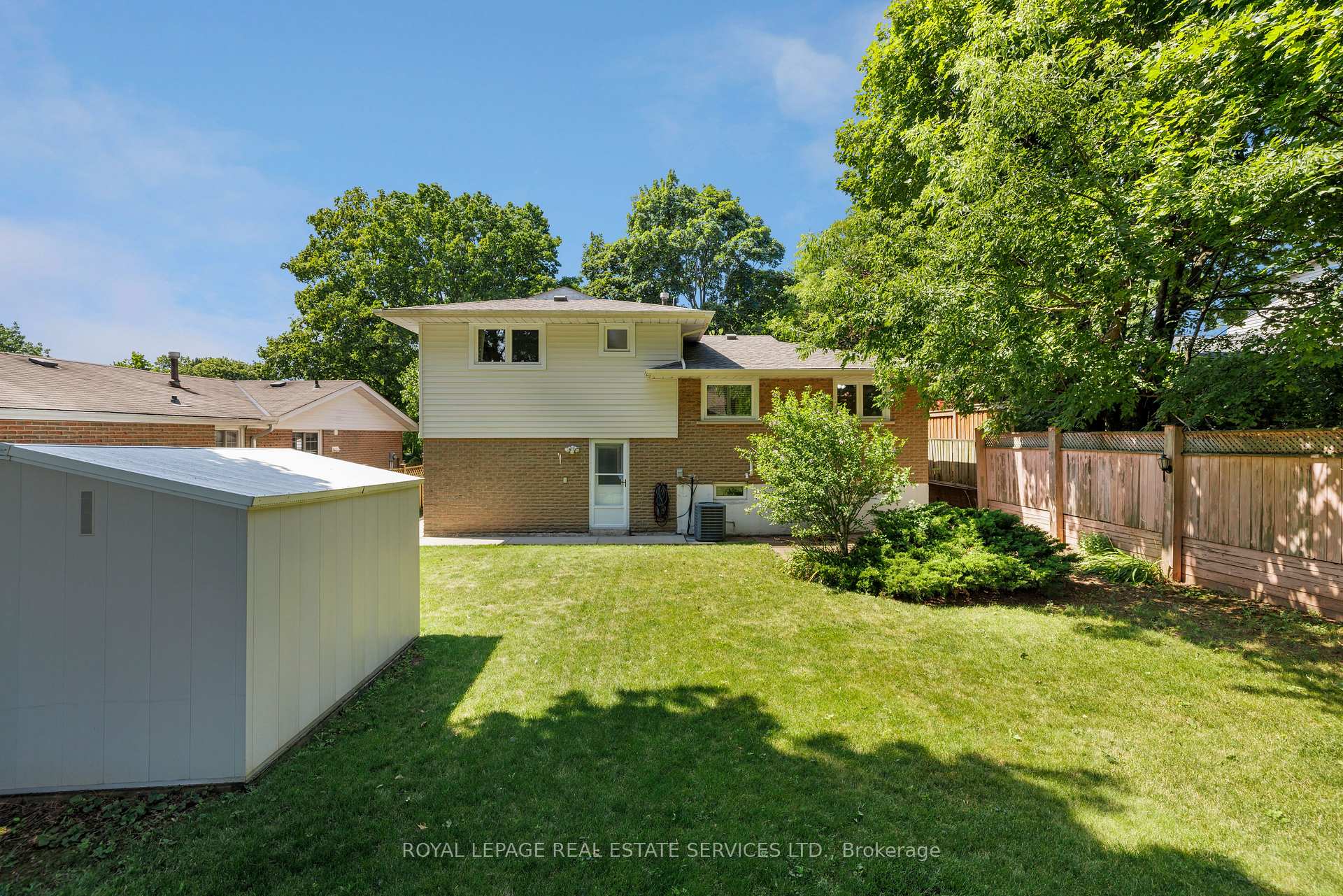 18 Osborne Crescent