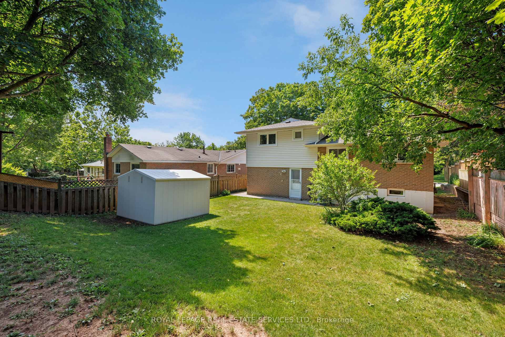 18 Osborne Crescent