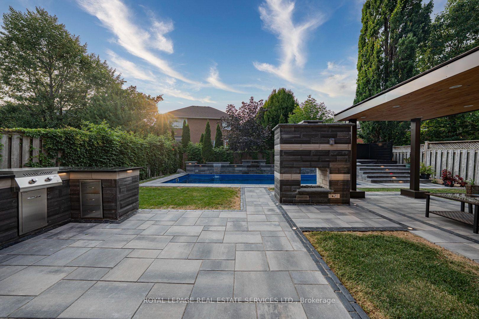 2143 Brays Lane