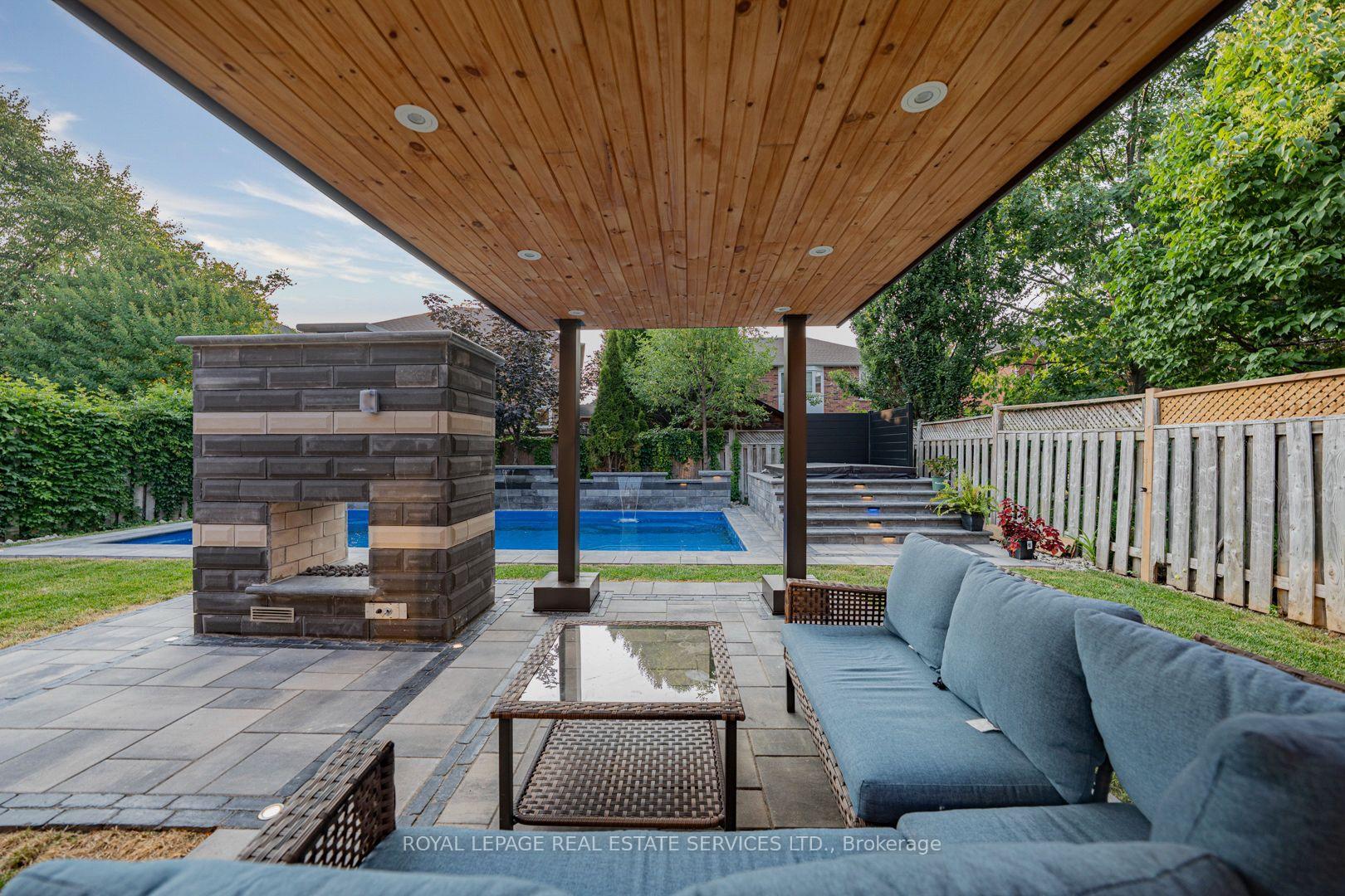 2143 Brays Lane