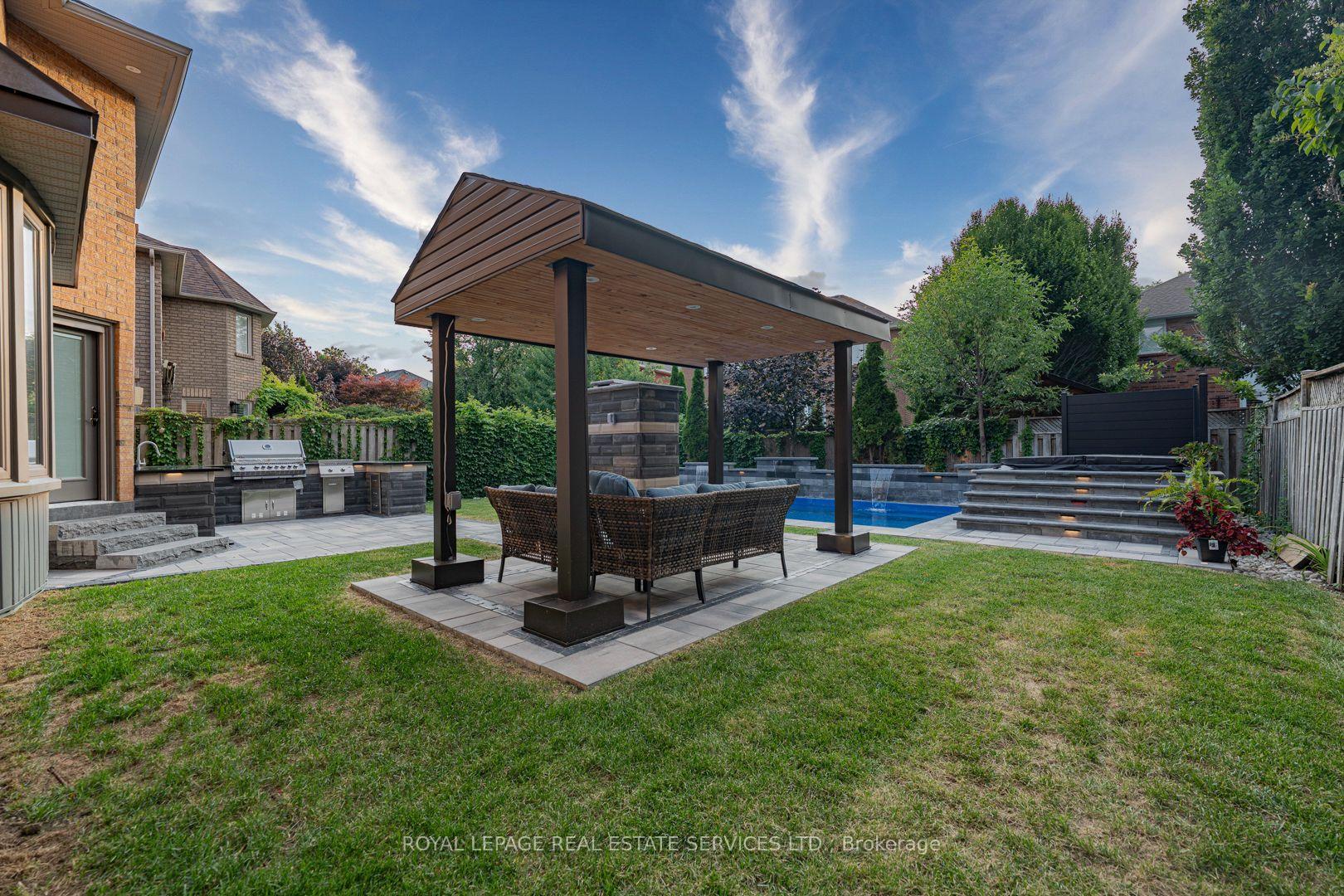 2143 Brays Lane