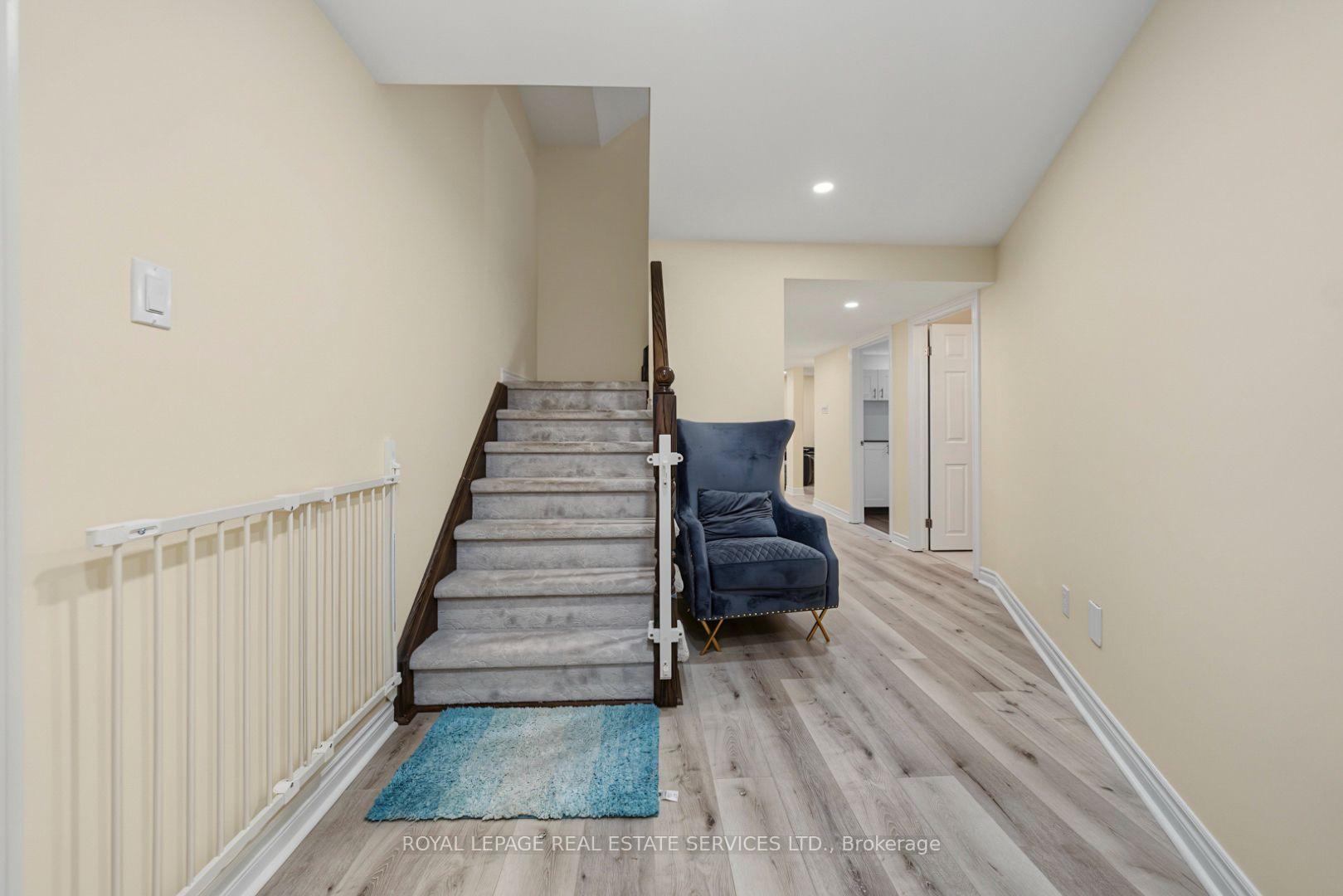 2143 Brays Lane