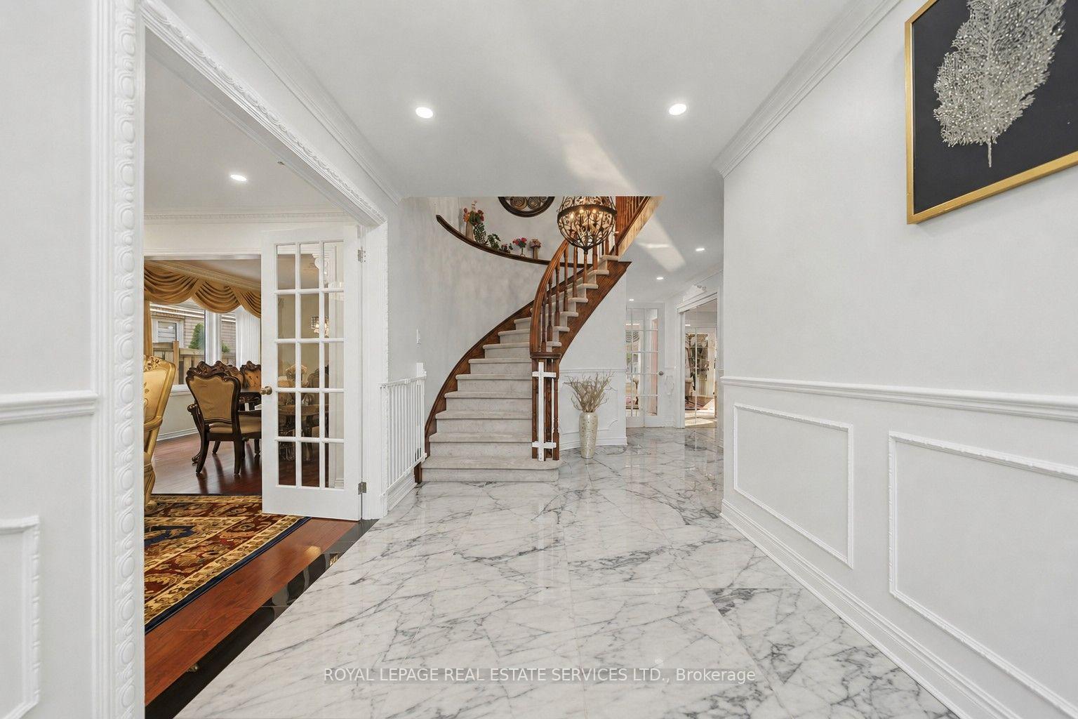 2143 Brays Lane