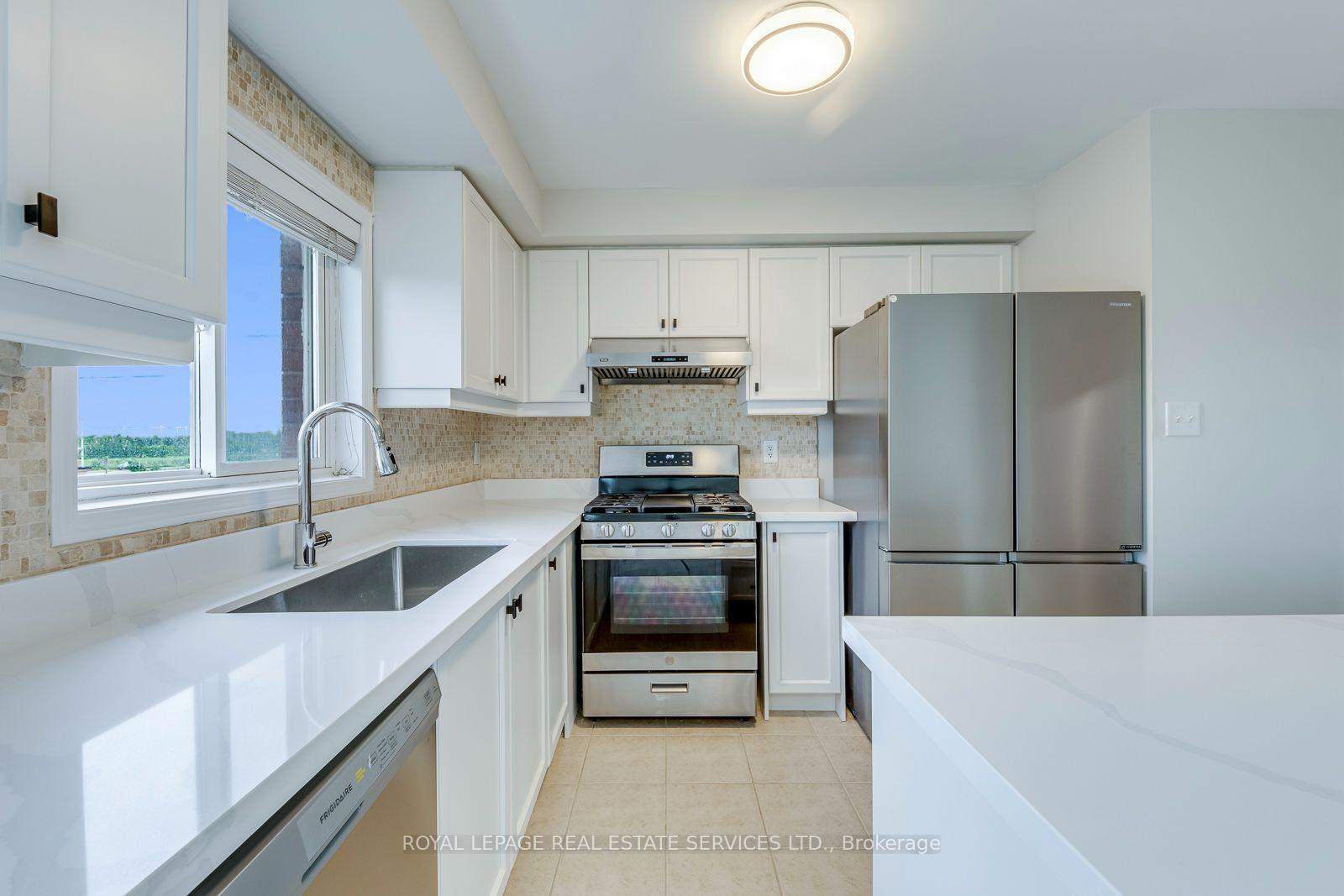 2418 Adamvale Crescent