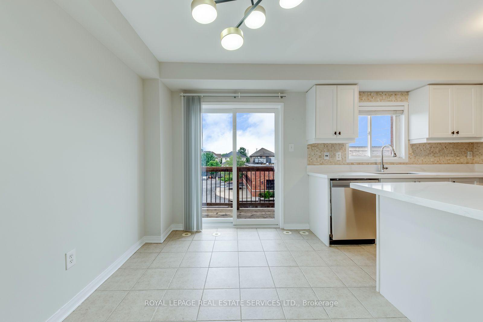 2418 Adamvale Crescent
