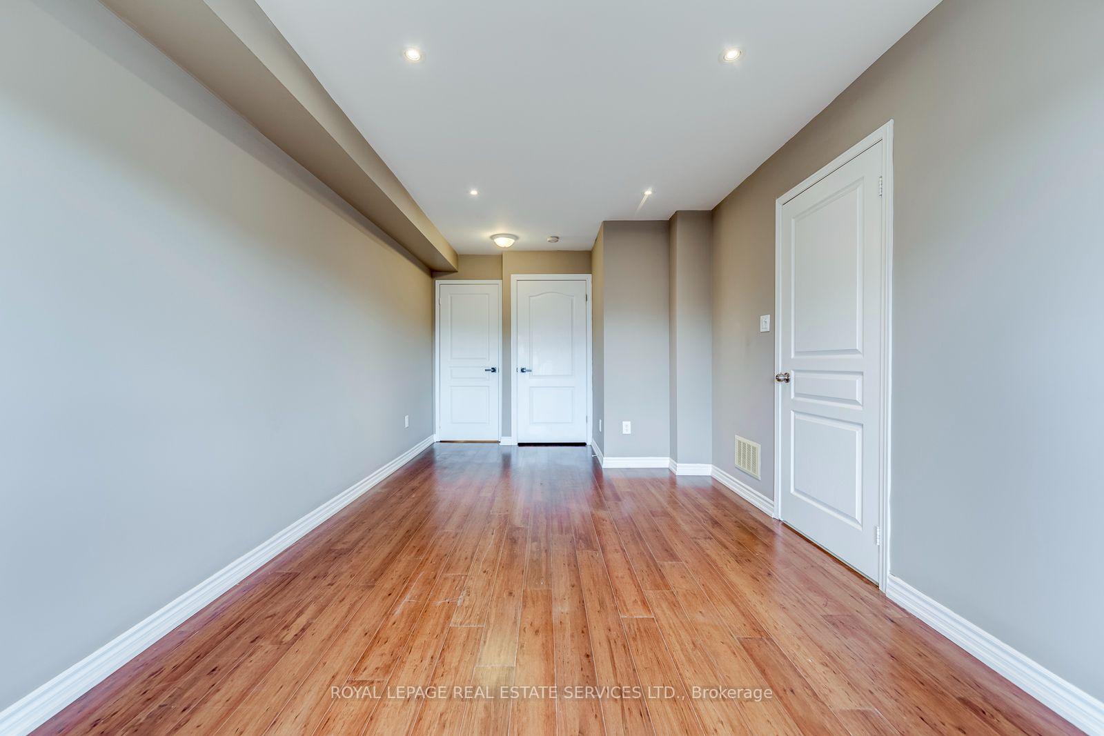 2418 Adamvale Crescent
