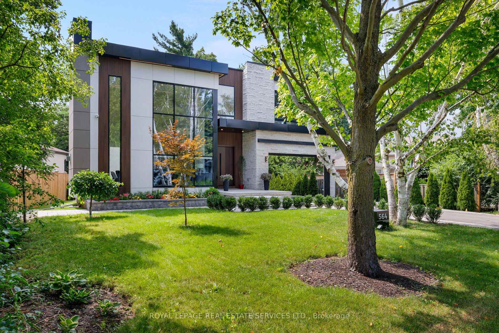 564 Stonecliffe Road