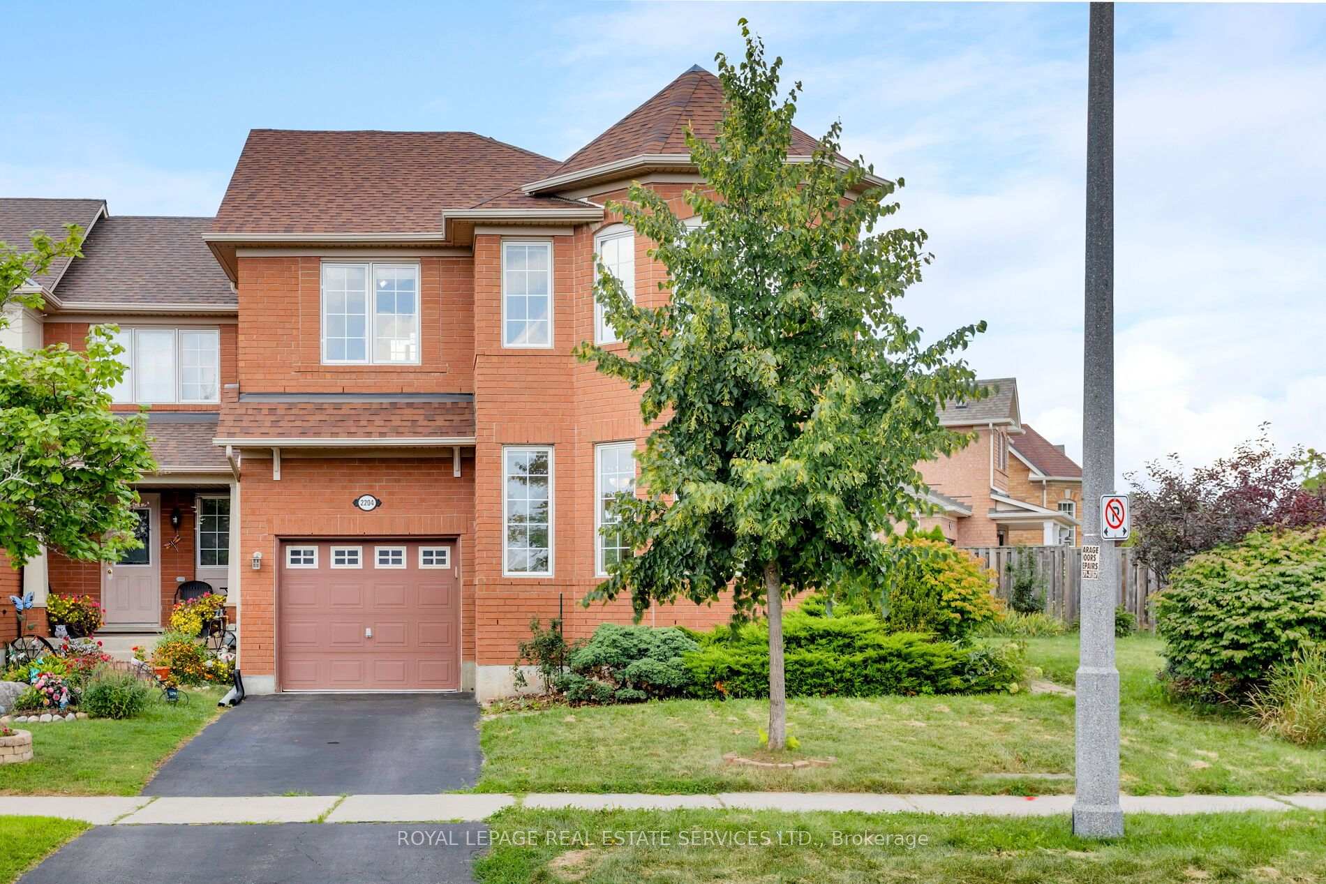 2204 Grand Oak Trail