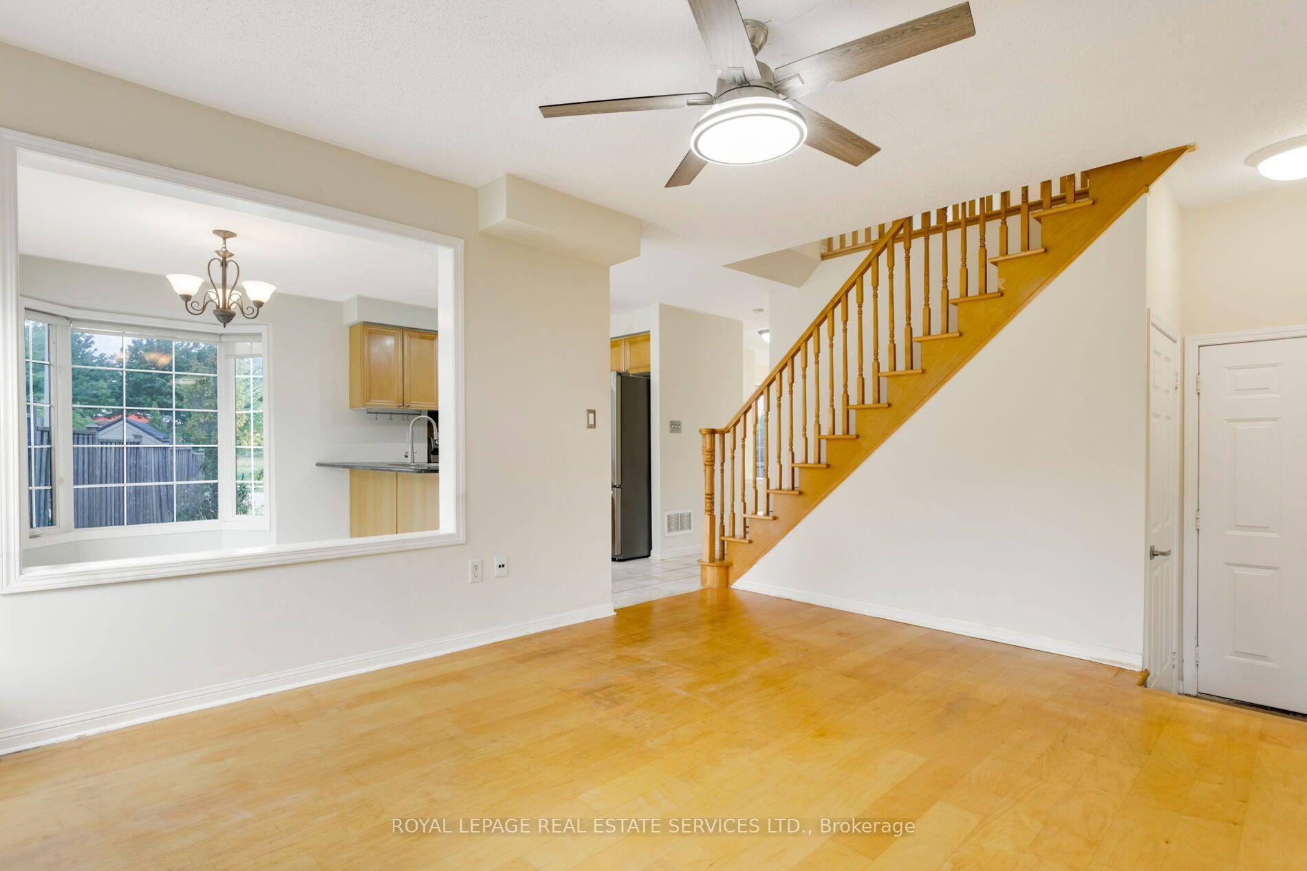 2204 Grand Oak Trail