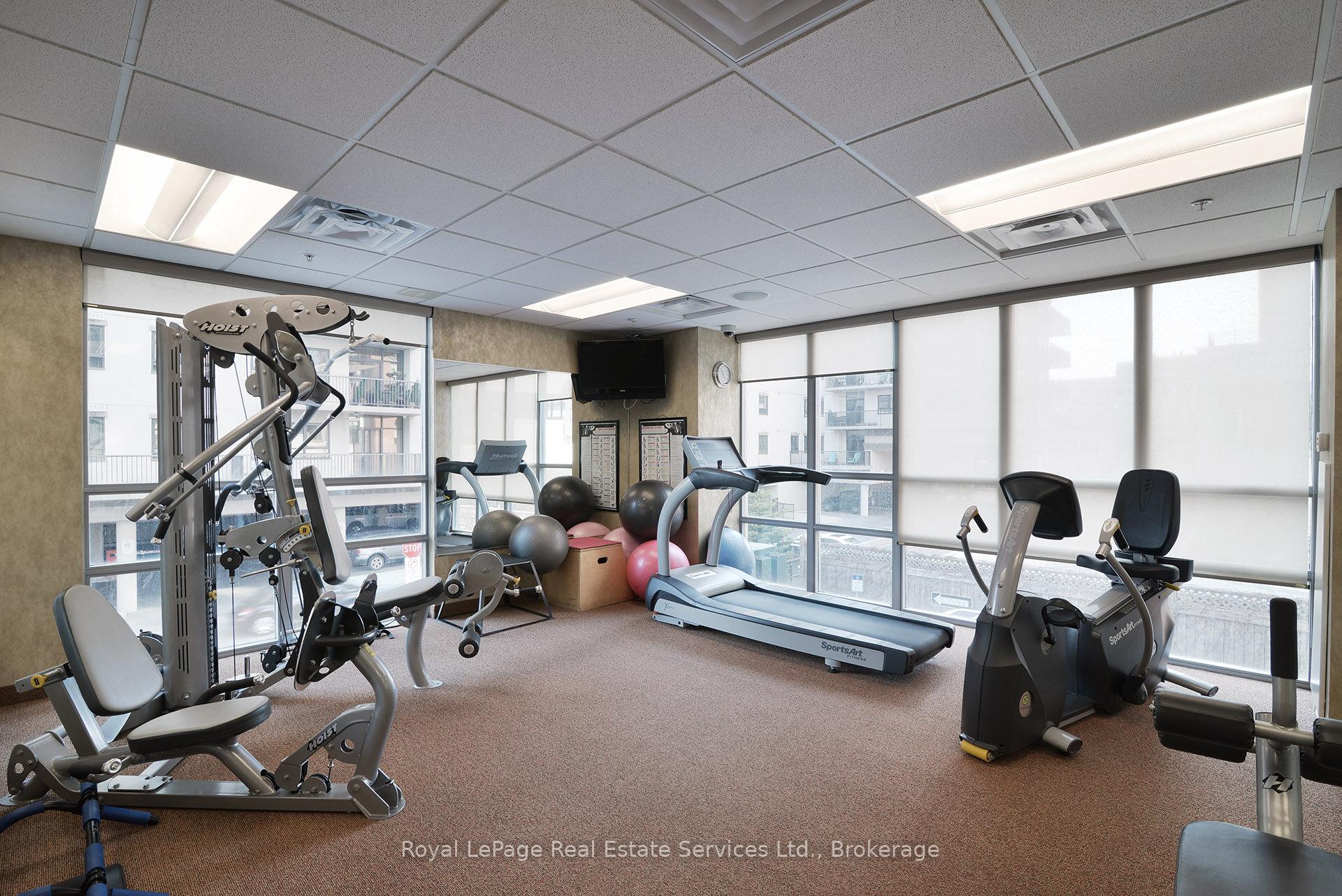 360 Pearl Street 303