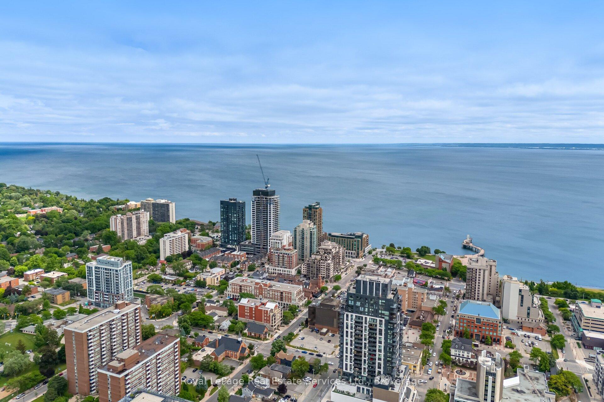 360 Pearl Street 303
