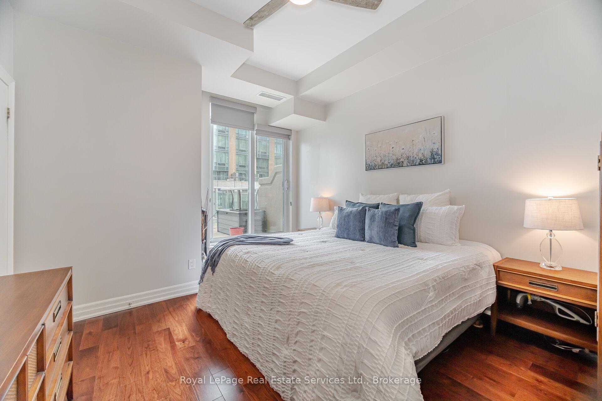 360 Pearl Street 303