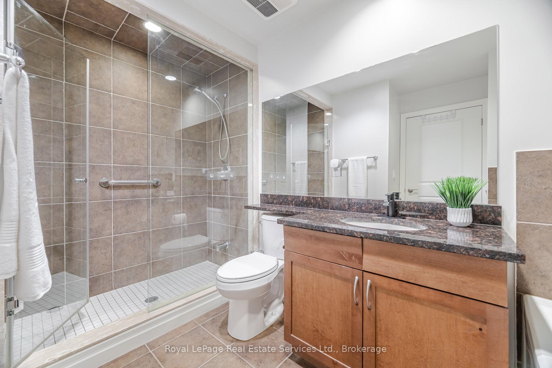 360 Pearl Street 303