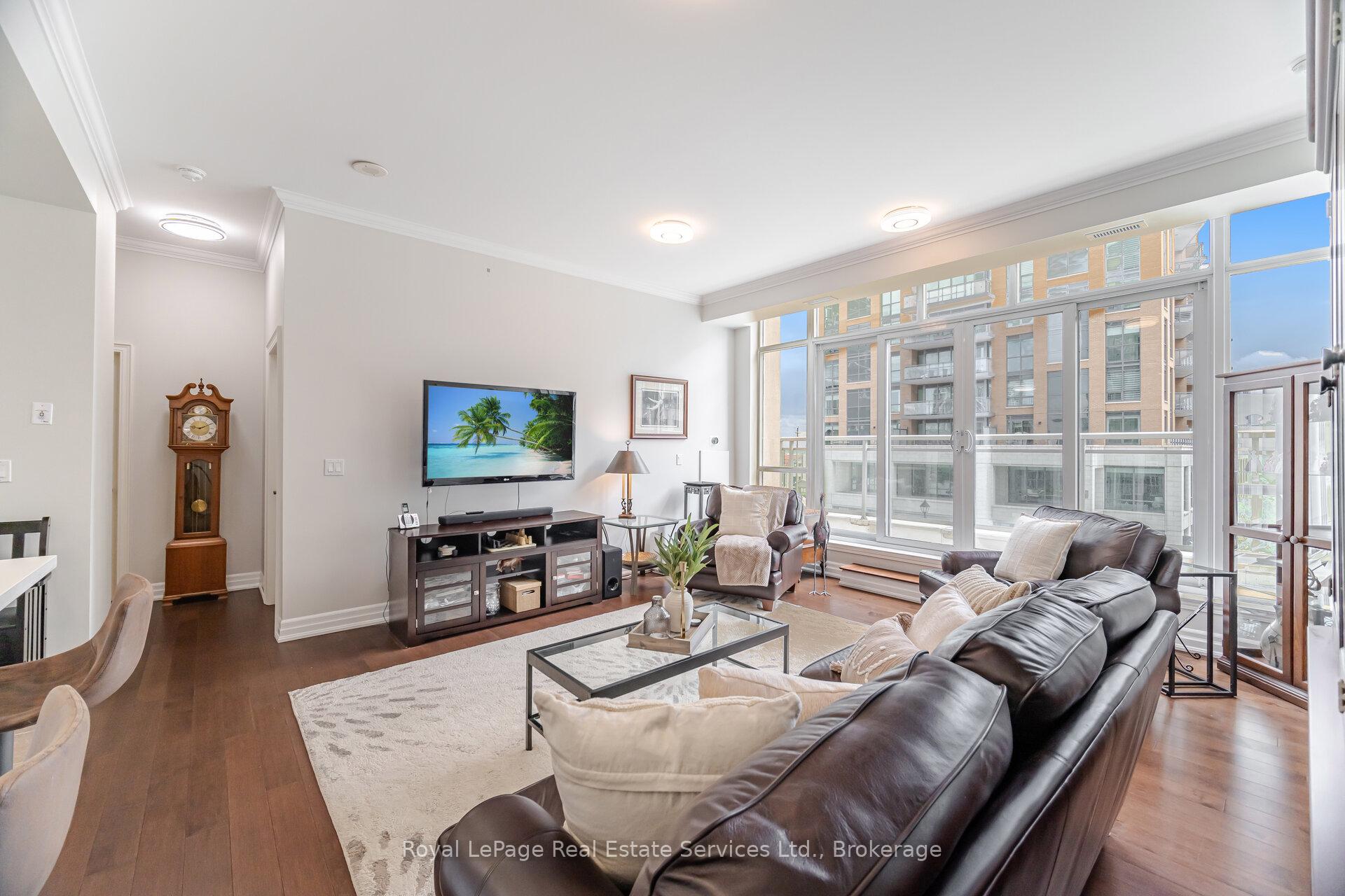 360 Pearl Street 303