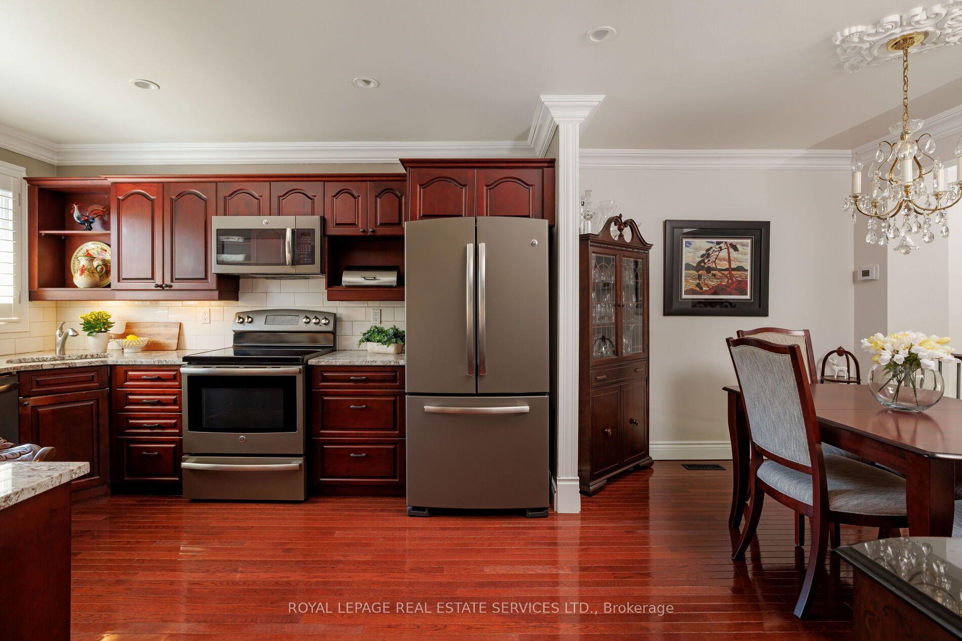 2236 Marine Drive
