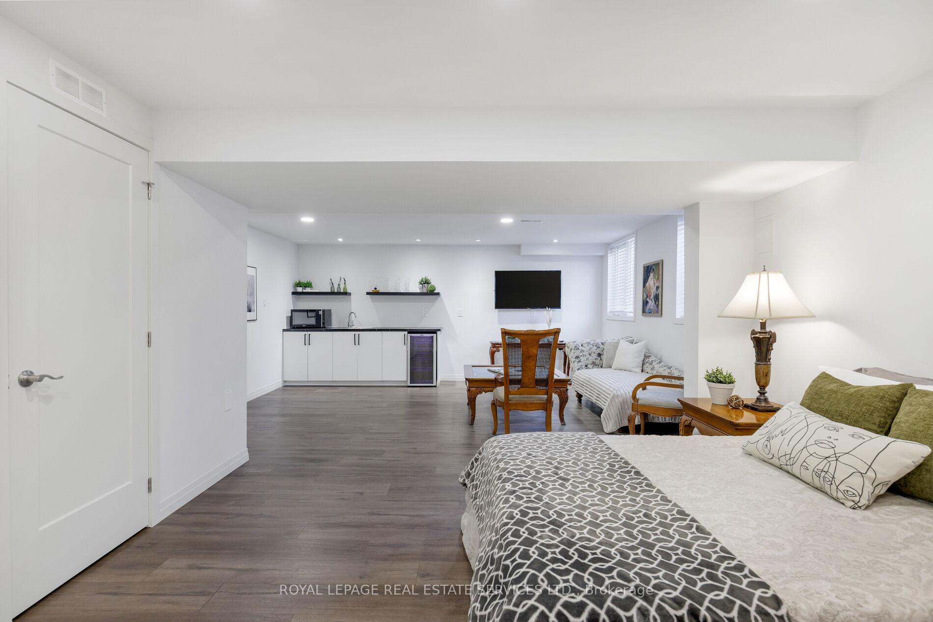 4037 Stadelbauer Drive